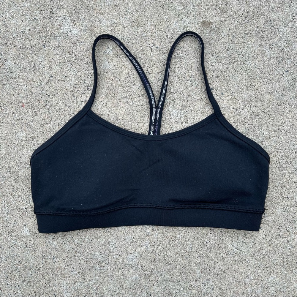 Black Lululemon sports bra size 6